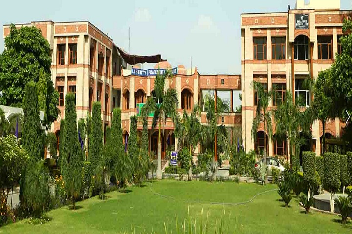 https://cache.careers360.mobi/media/colleges/social-media/media-gallery/19710/2018/12/4/College Adminitrative Building View of Baba Farid Law College Faridkot_Campus View.jpg